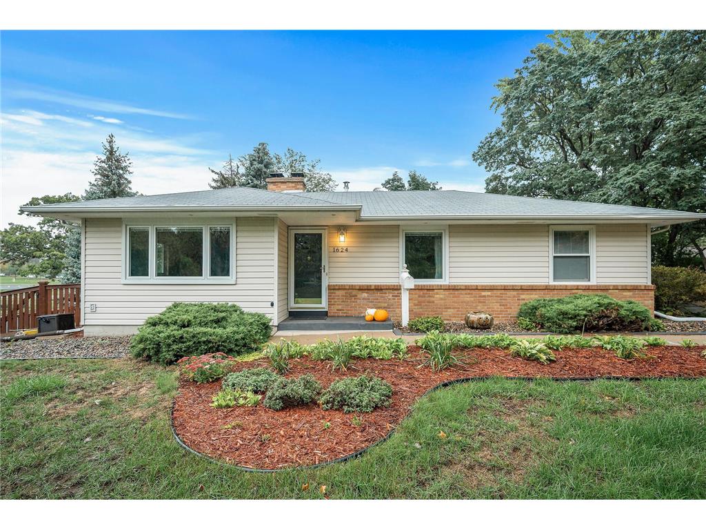 1624 Towne Terrace Bloomington MN 55431 6421896 image1