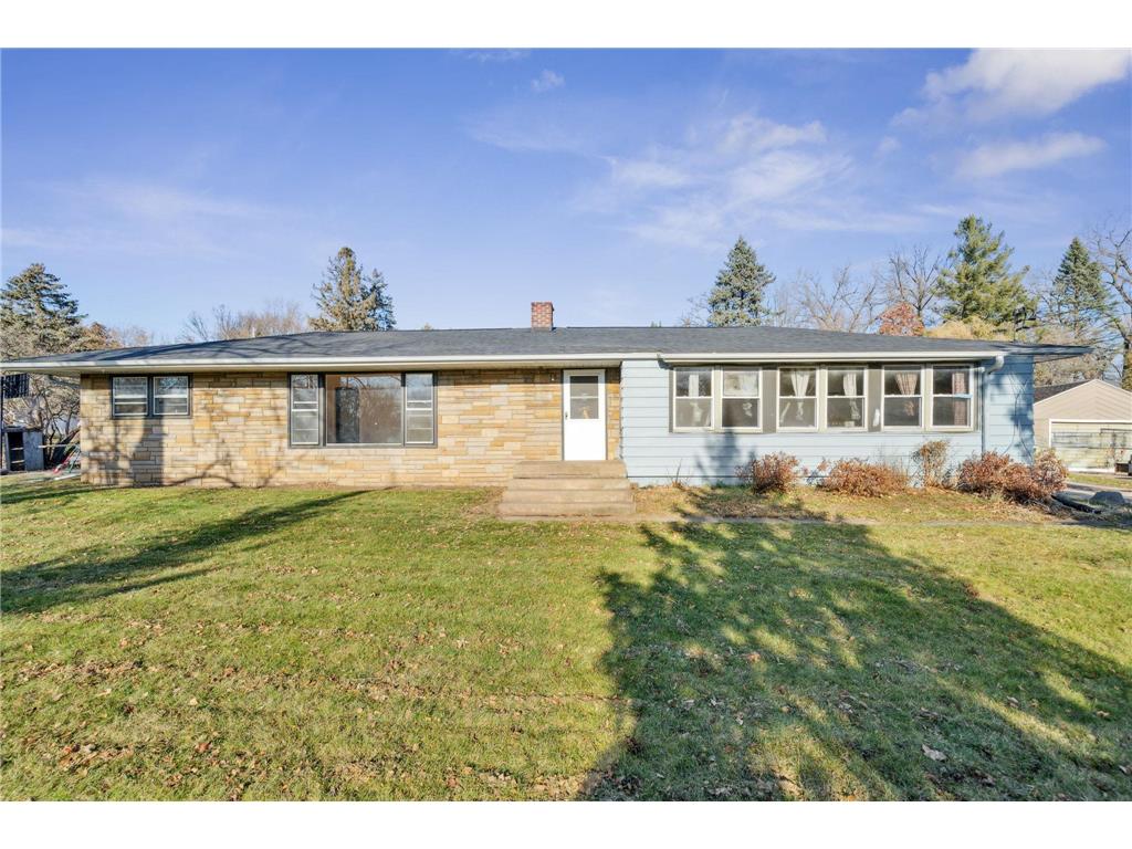 1625 Frost Avenue Maplewood MN 55109 6460582 image1