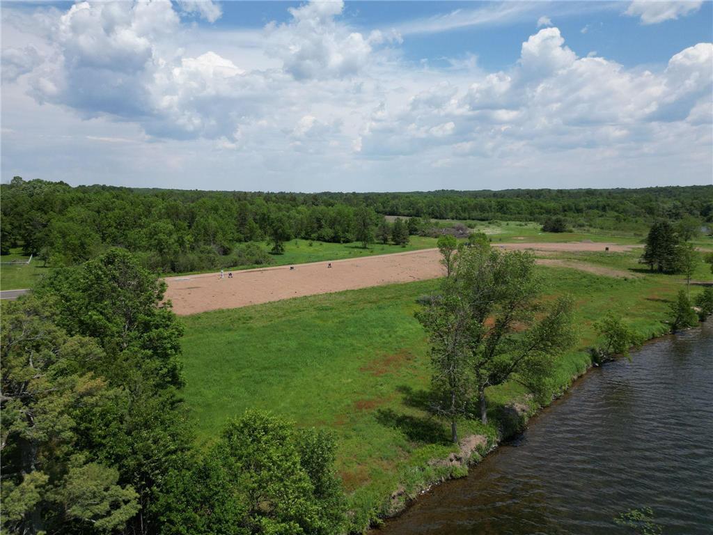 1625 Lake Avenue Luck WI 54853 - Big Butternut Lake 6728947 image32