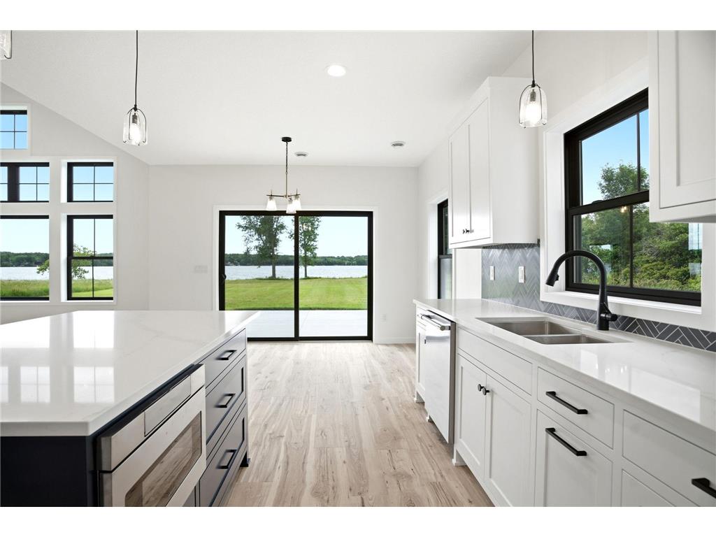 1625 Lake Avenue Luck WI 54853 - Big Butternut Lake 7096106 image12