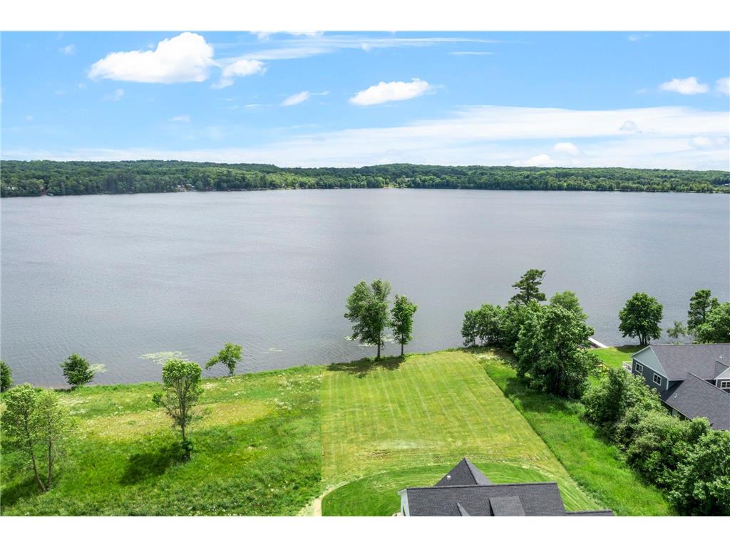 1625 Lake Avenue Luck WI 54853 - Big Butternut Lake 7096106 image44