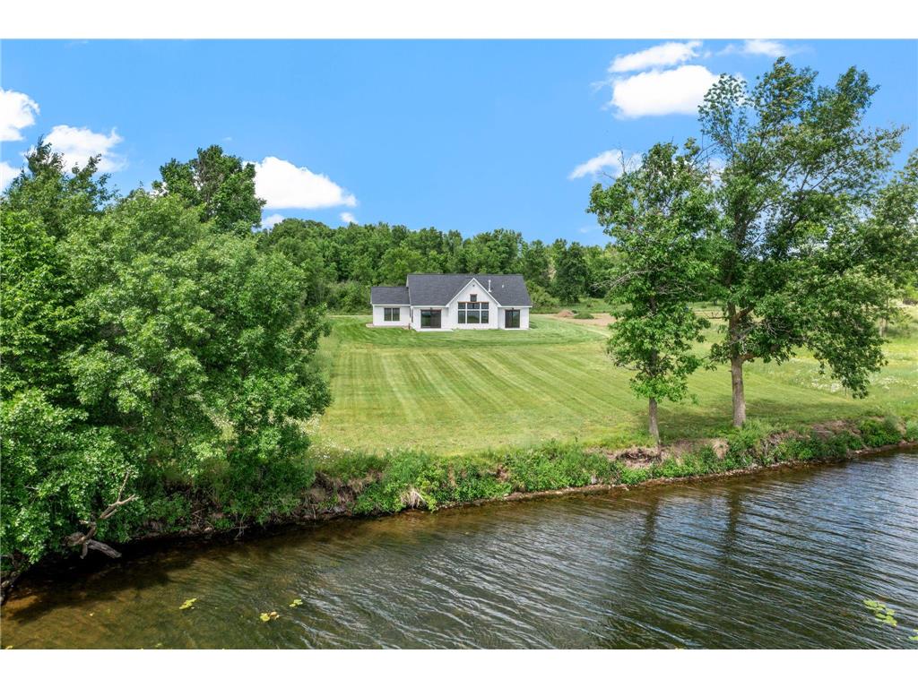 1625 Lake Avenue Luck WI 54853 - Big Butternut Lake 7096106 image51