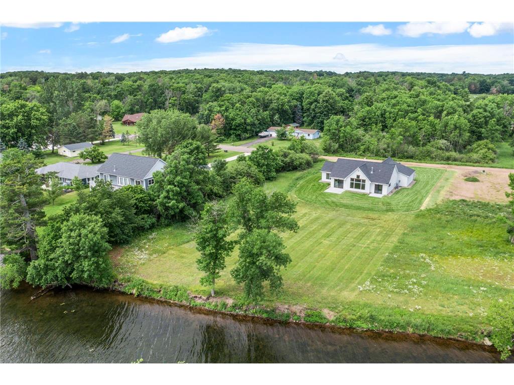 1625 Lake Avenue Luck WI 54853 - Big Butternut Lake 7096106 image53