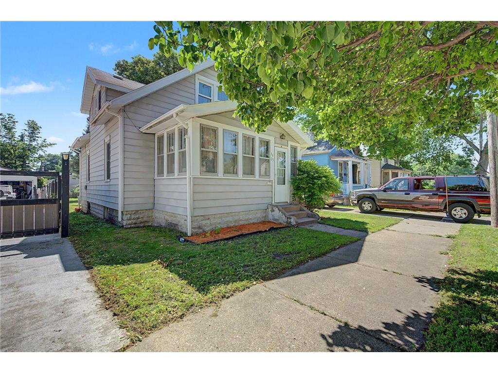 1625 Polk Street NE Minneapolis MN 55413 7113800 image2