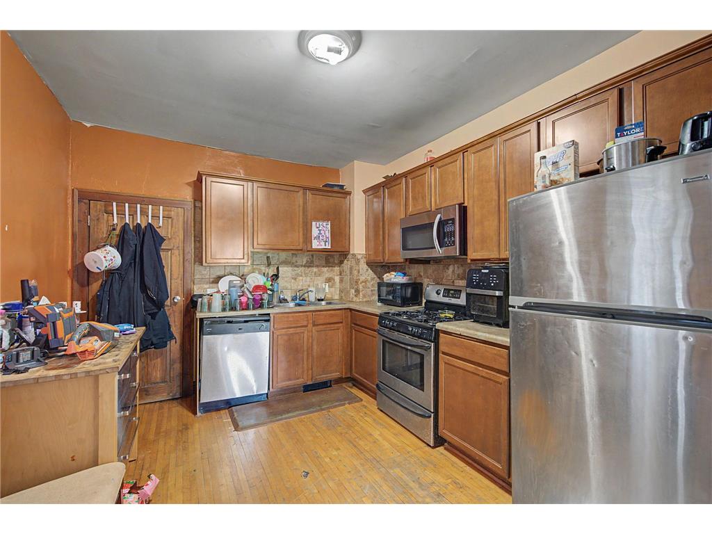 1625 Polk Street NE Minneapolis MN 55413 7113800 image25