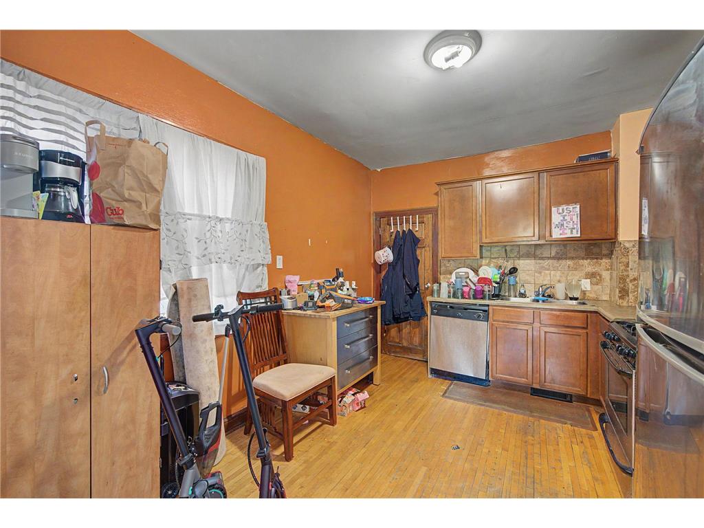 1625 Polk Street NE Minneapolis MN 55413 7113800 image26