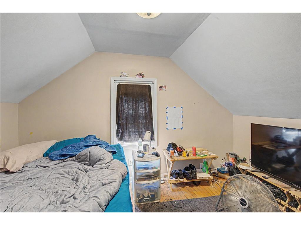 1625 Polk Street NE Minneapolis MN 55413 7113800 image30