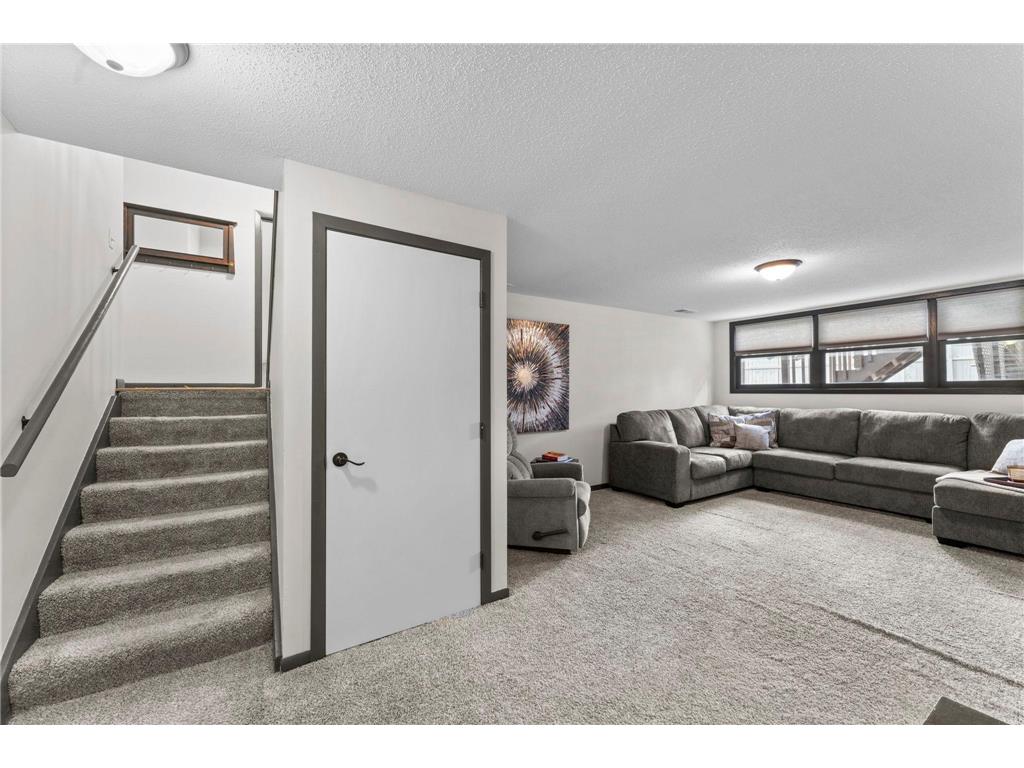 16255 Gannon Avenue W Lakeville MN 55068 7108977 image26