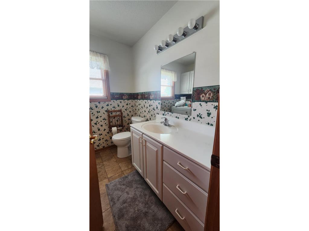 1626 Keystone Drive Albert Lea MN 56007 6775719 image12