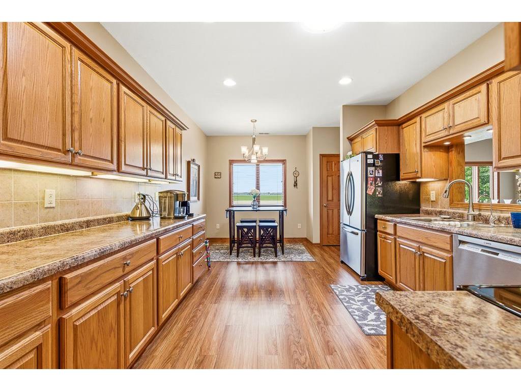 1626 Thunderbird Road Marshall MN 56258 7082607 image24