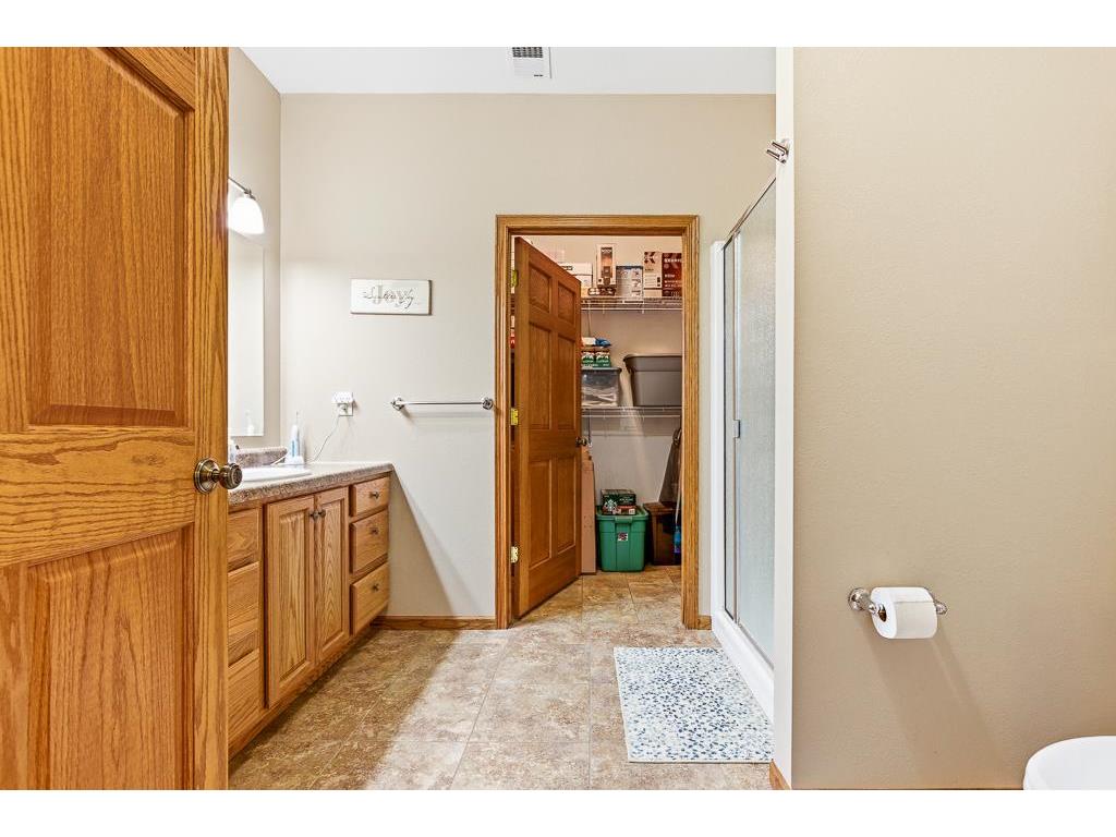 1626 Thunderbird Road Marshall MN 56258 7082607 image29