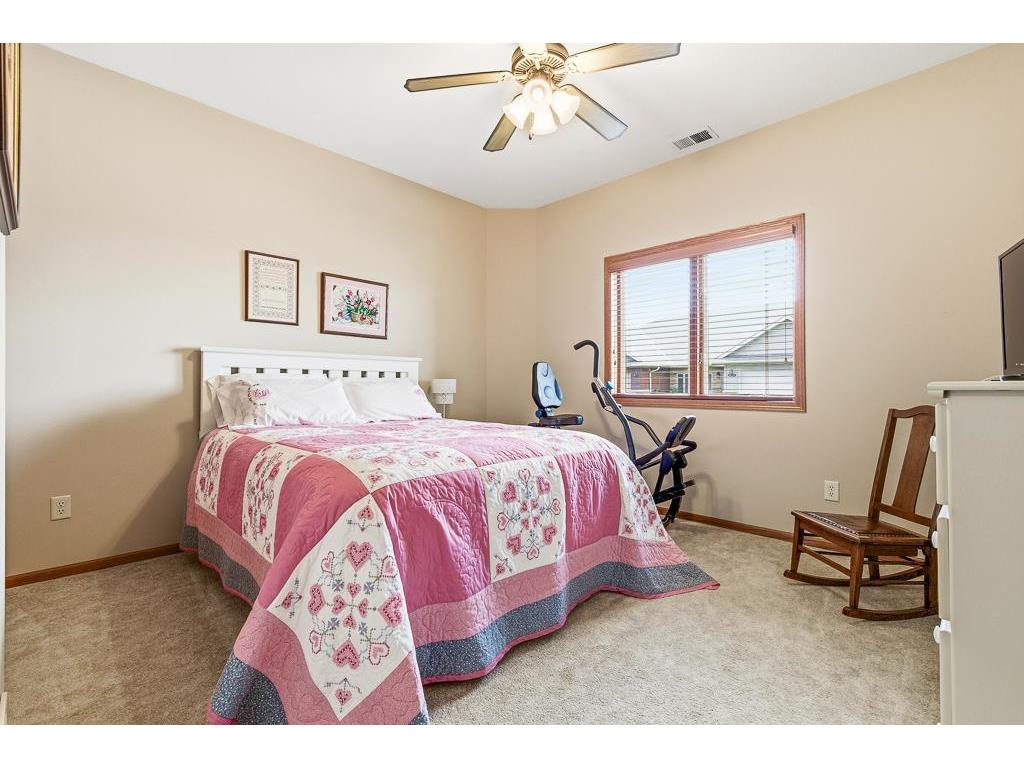 1626 Thunderbird Road Marshall MN 56258 7082607 image32
