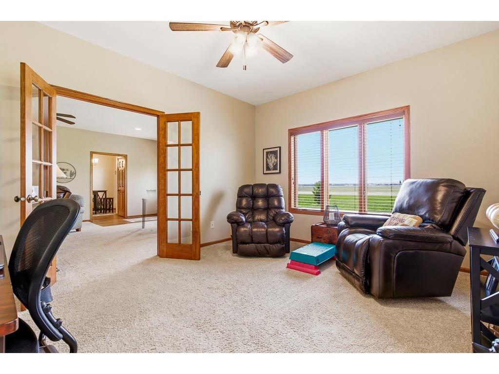 1626 Thunderbird Road Marshall MN 56258 7082607 image34