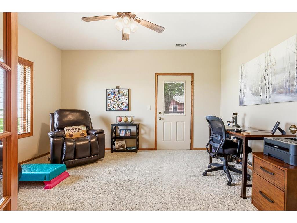 1626 Thunderbird Road Marshall MN 56258 7082607 image5