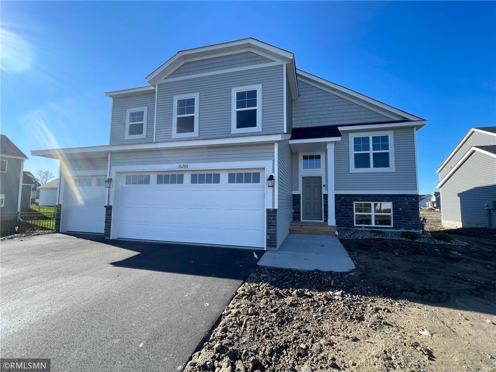 16266 Fairoaks Avenue N Hugo MN 55038 6630740 image1