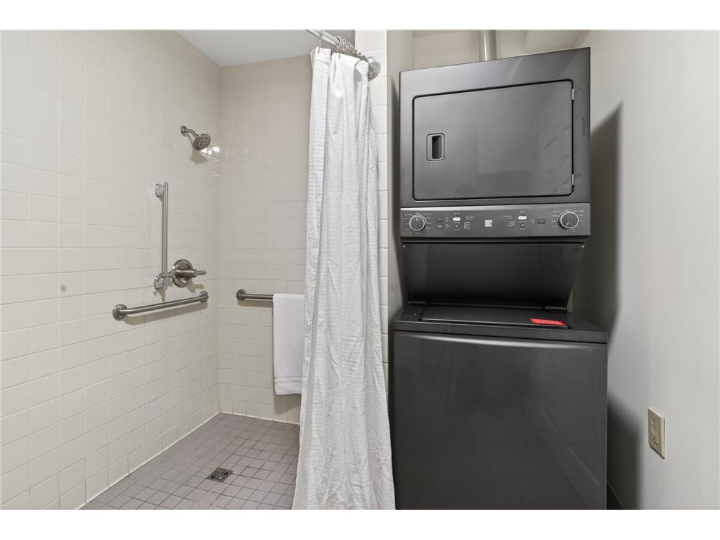 1627 Thomas Avenue N Minneapolis MN 55411 7061601 image16