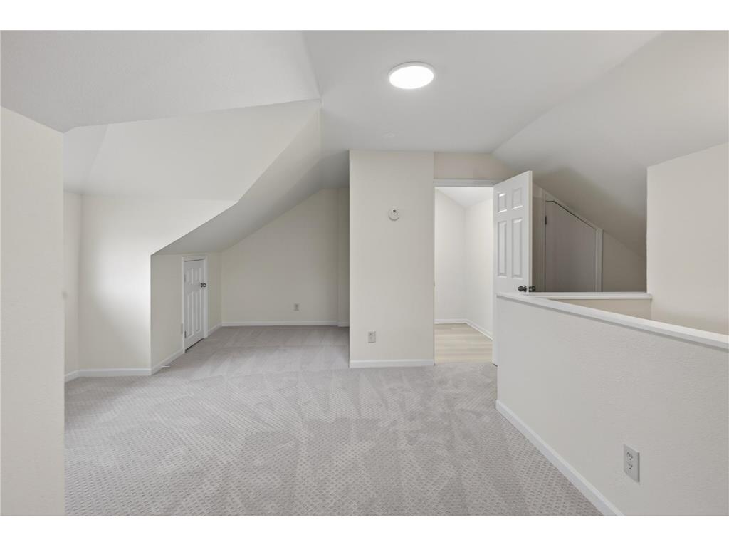 1627 Thomas Avenue N Minneapolis MN 55411 7061601 image17
