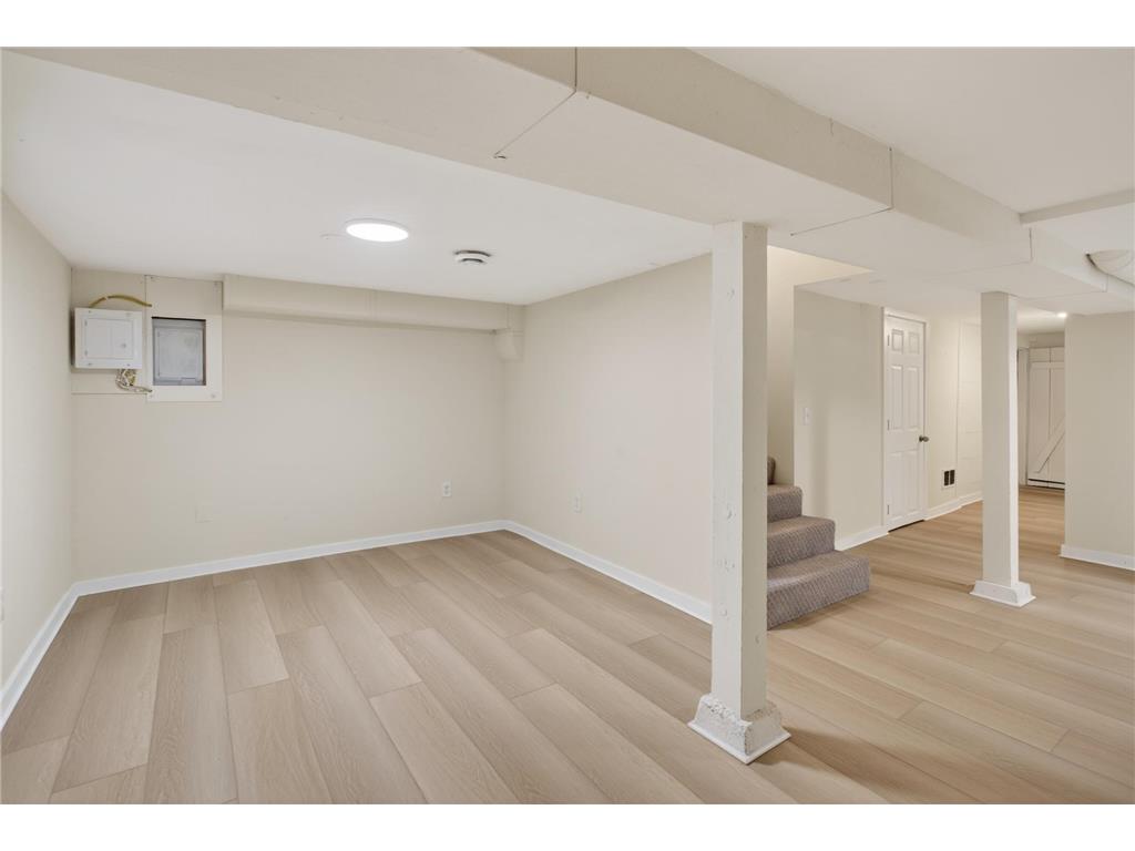 1627 Thomas Avenue N Minneapolis MN 55411 7061601 image21