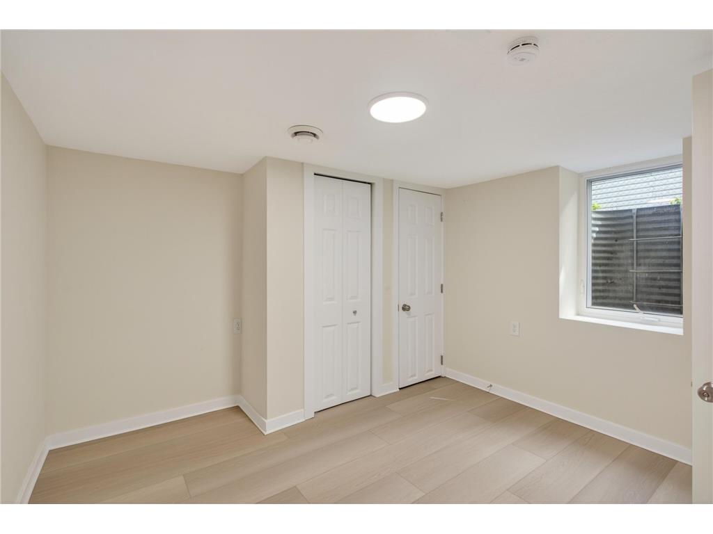 1627 Thomas Avenue N Minneapolis MN 55411 7061601 image23