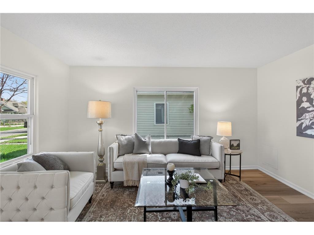 1627 Thomas Avenue N Minneapolis MN 55411 7061601 image7