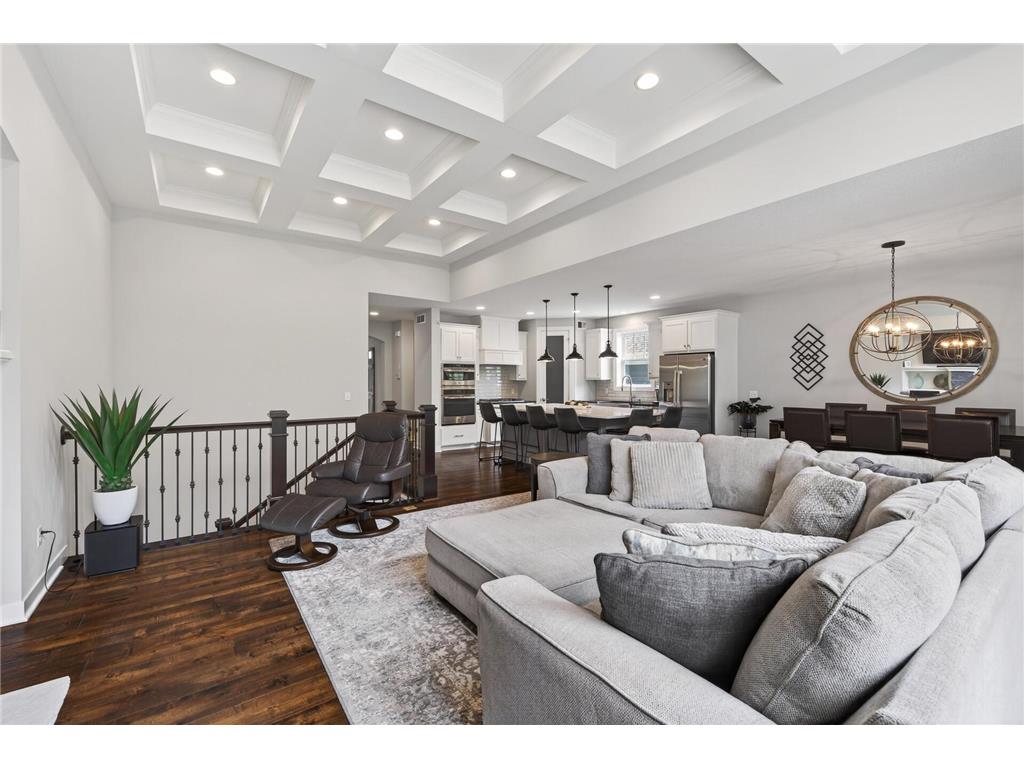 16273 Engelman Way Lakeville MN 55044 7062959 image16