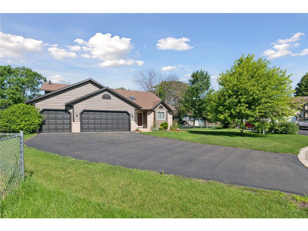 16276 Greenbriar Court Lakeville MN 55044 6753221 image1