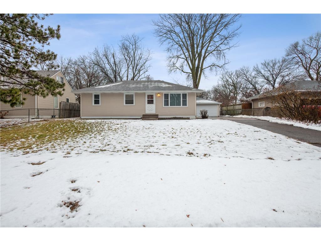 1628 Hillview Road Shoreview MN 55126 6629860 image1