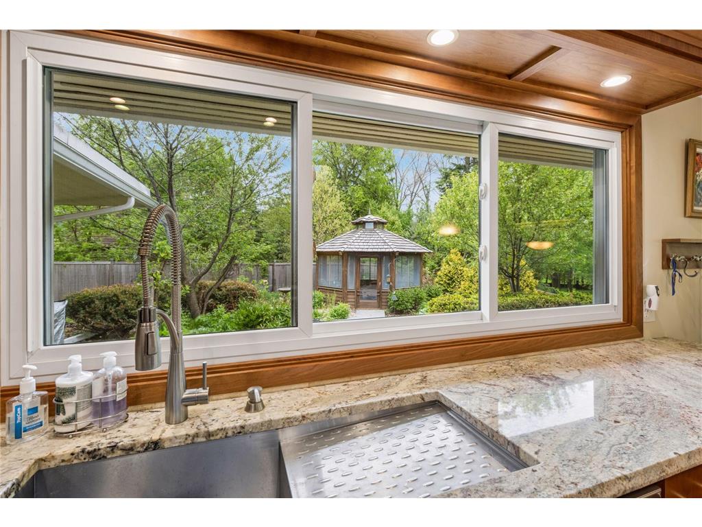 1628 Oakways Street Minnetonka MN 55391 7007550 image17