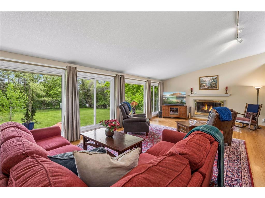 1628 Oakways Street Minnetonka MN 55391 7007550 image23