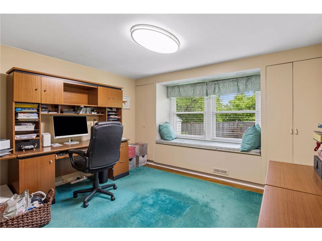 1628 Oakways Street Minnetonka MN 55391 7007550 image36