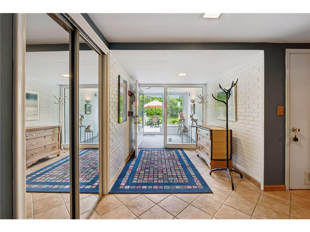 1628 Oakways Street Minnetonka MN 55391 7007550 image9