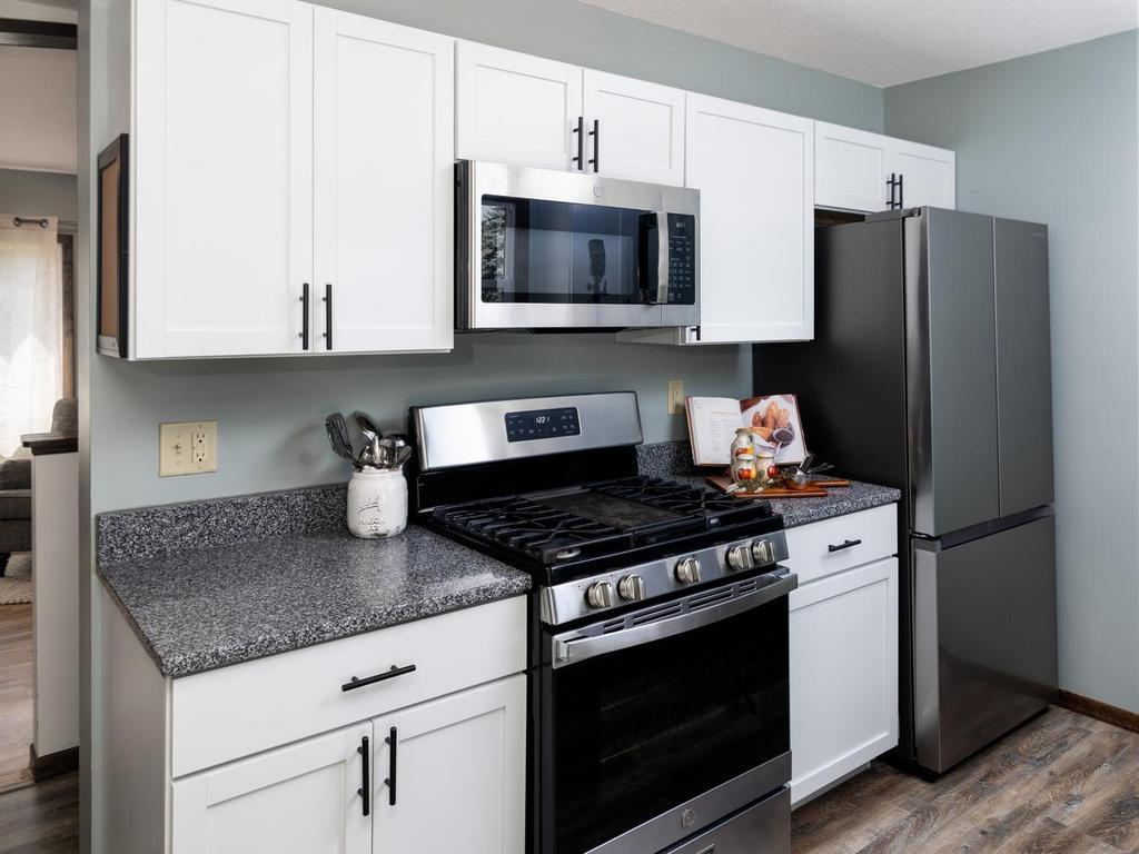 16288 Florida Way W Lakeville MN 55068 7107733 image10