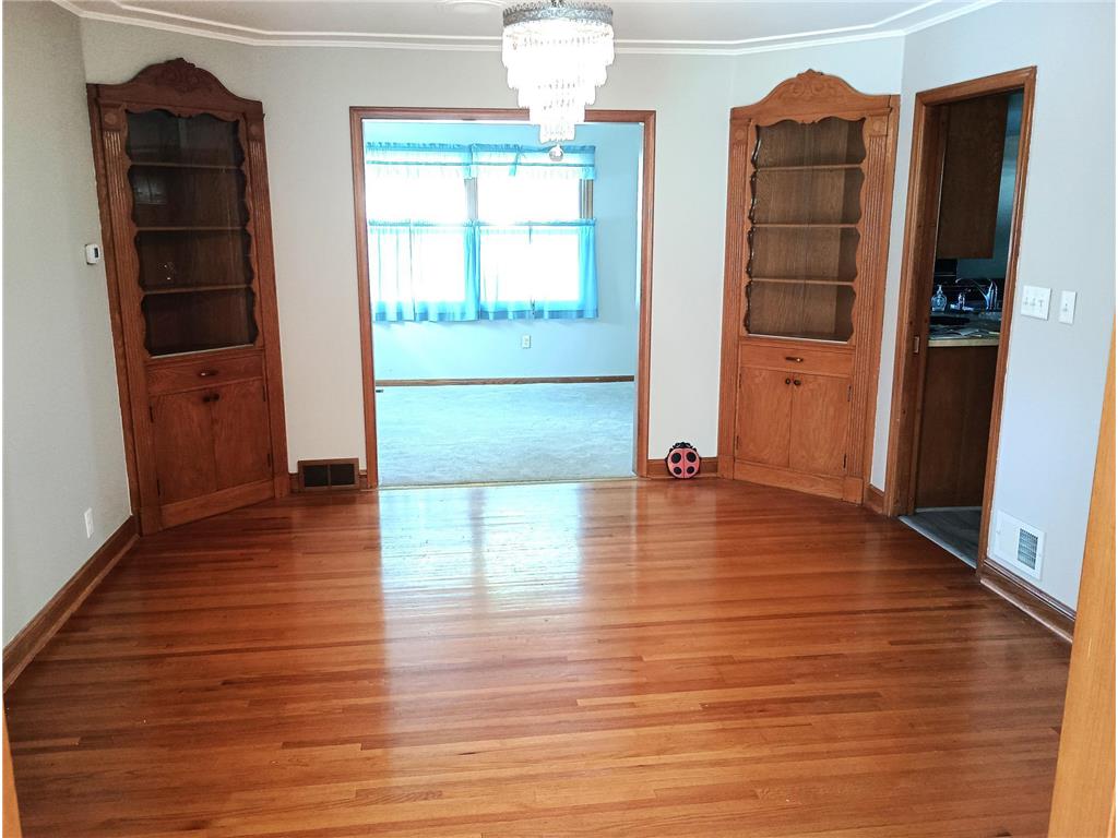 1629 Ridgewood Lane S Roseville MN 55113 6801956 image10