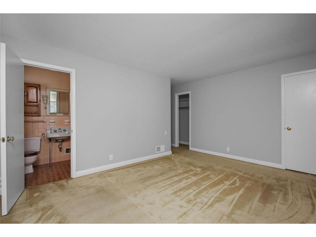 1629 Ridgewood Lane S Roseville MN 55113 6801956 image14