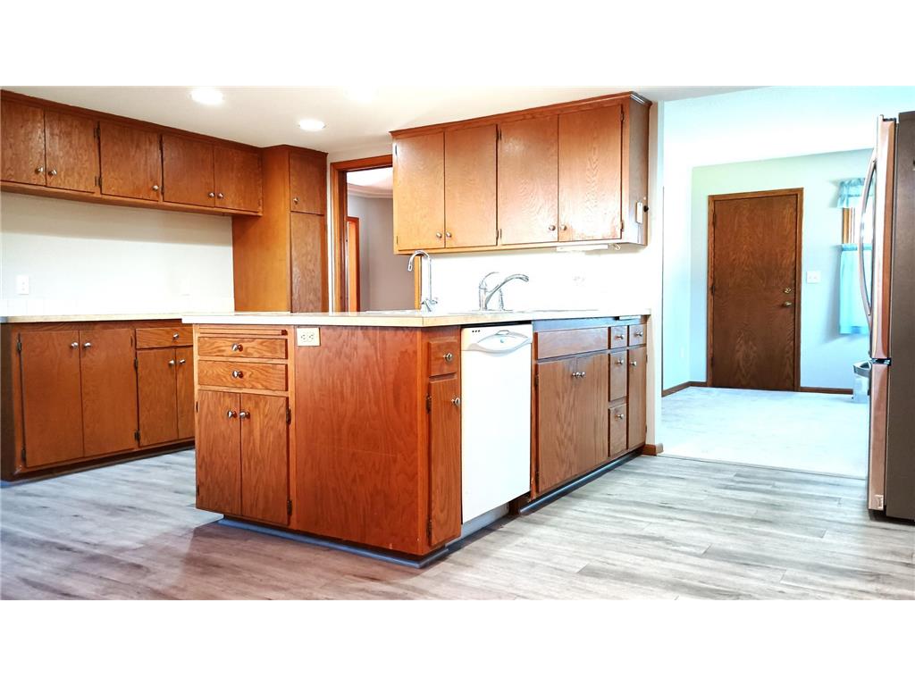 1629 Ridgewood Lane S Roseville MN 55113 6801956 image7