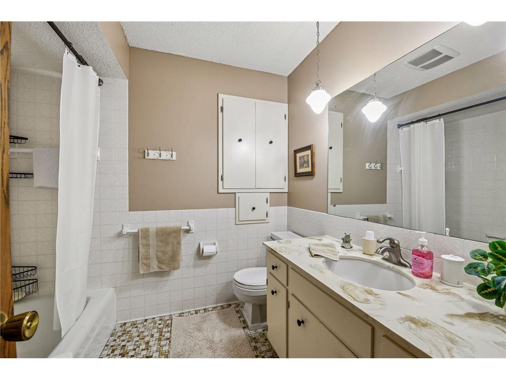 163 Upper Lea Lane Long Lake MN 55356 7111330 image23