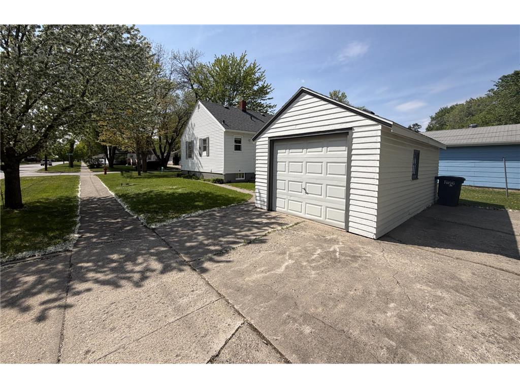1630 14th Street S Fargo ND 58103 7082670 image3