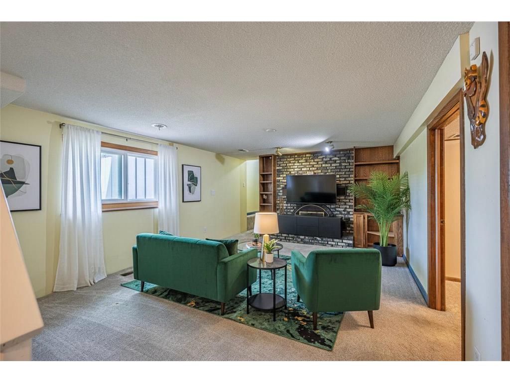 1630 Camelot Lane NE Fridley MN 55432 7087531 image14
