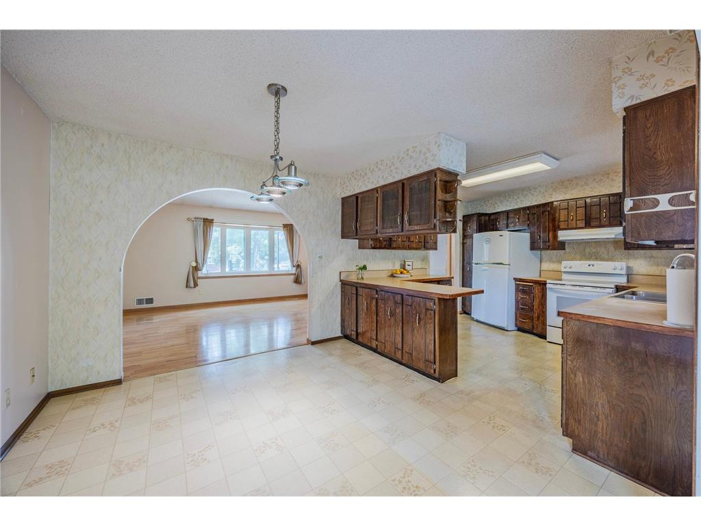 1630 Camelot Lane NE Fridley MN 55432 7087531 image21