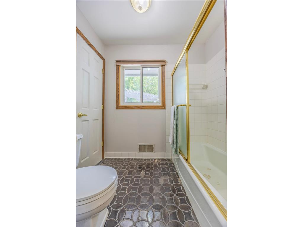1630 Camelot Lane NE Fridley MN 55432 7087531 image35