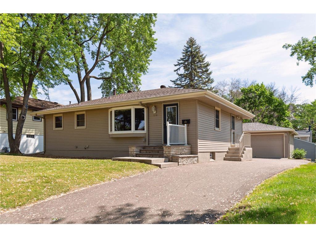1630 Hillsboro Avenue N Golden Valley MN 55427 6379116 image1