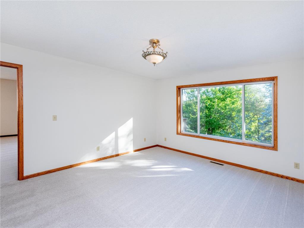 1630 Mackubin Street Saint Paul MN 55117 7031368 image21