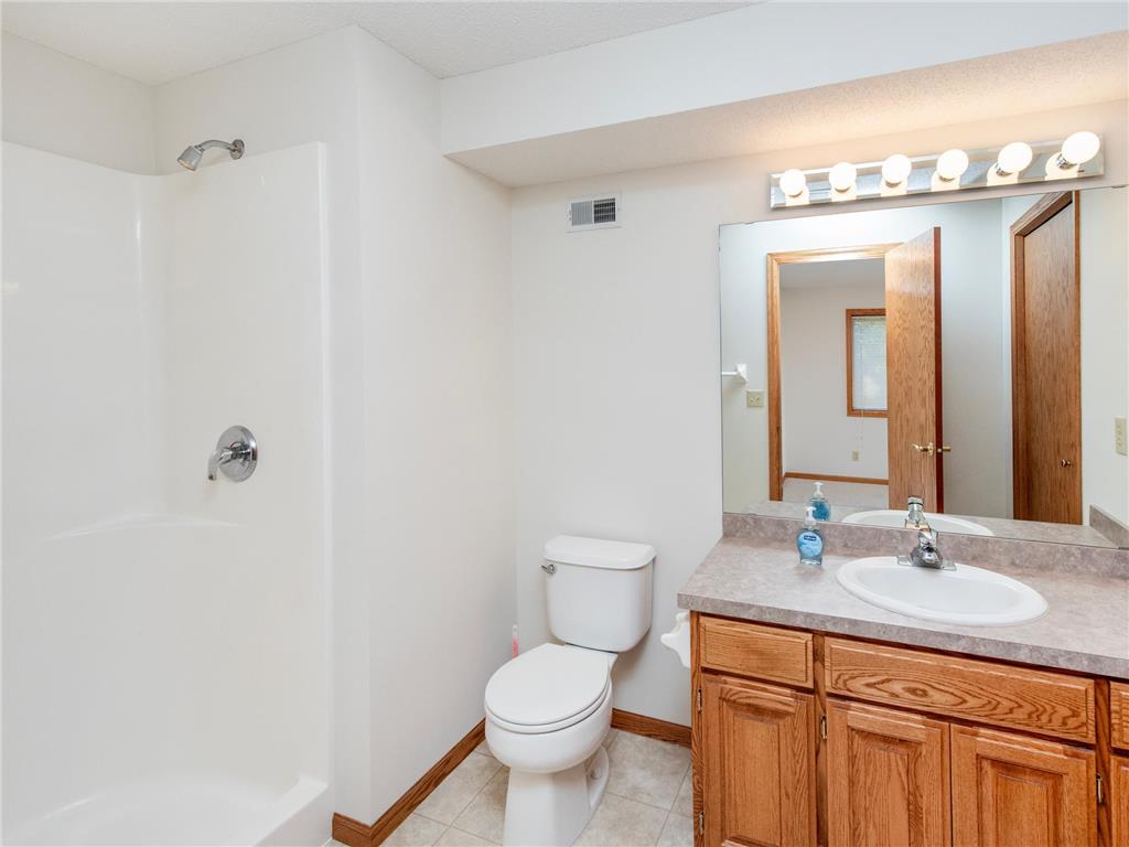 1630 Mackubin Street Saint Paul MN 55117 7031368 image35