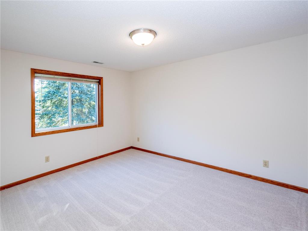 1630 Mackubin Street Saint Paul MN 55117 7031368 image37