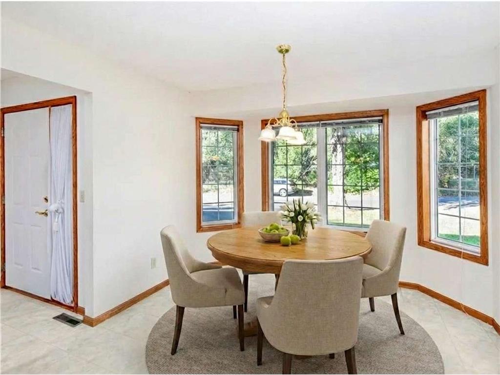 1630 Mackubin Street Saint Paul MN 55117 7031368 image6