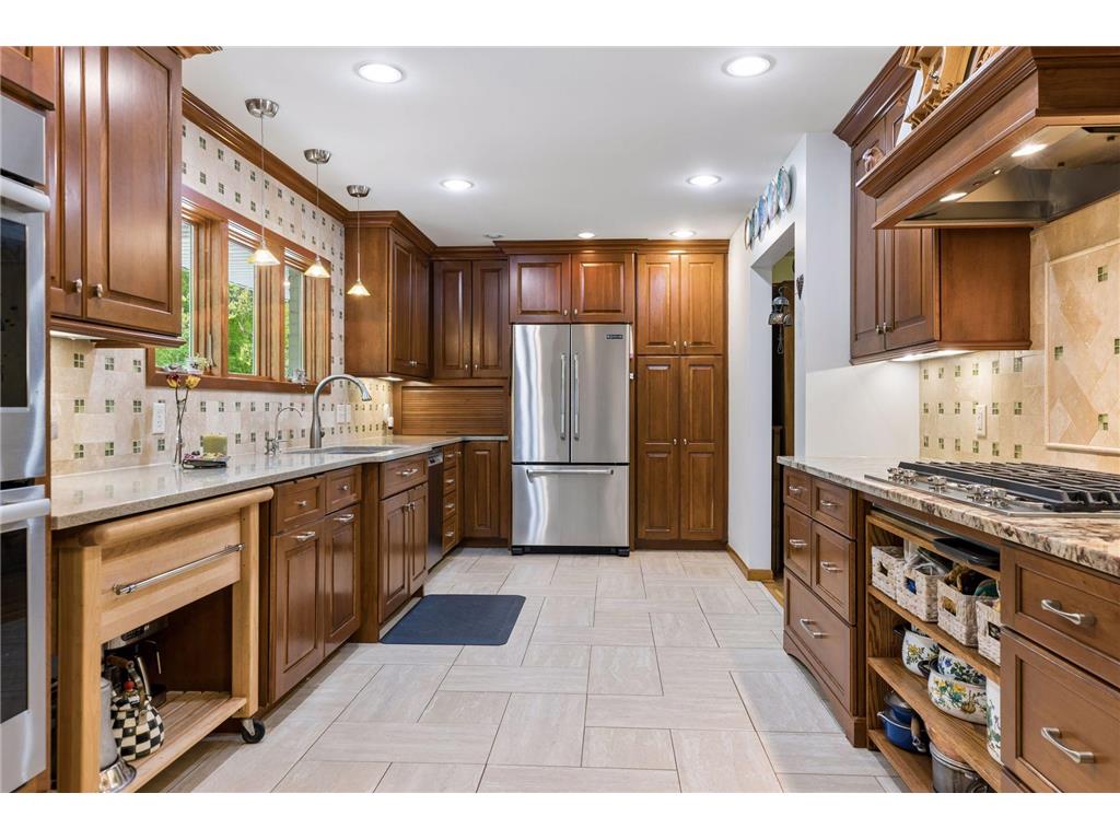 16300 Highwood Drive Minnetonka MN 55345 7031177 image7
