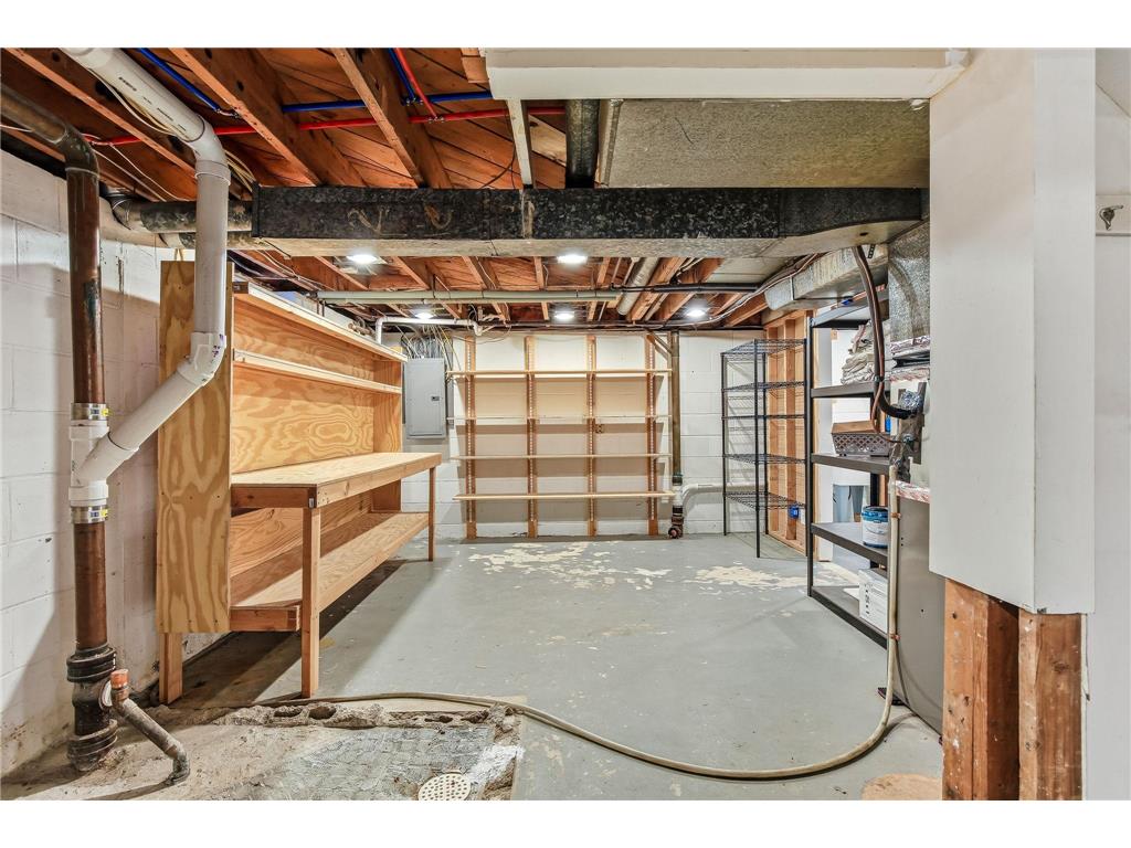 16304 Temple Drive Minnetonka MN 55345 7068878 image34