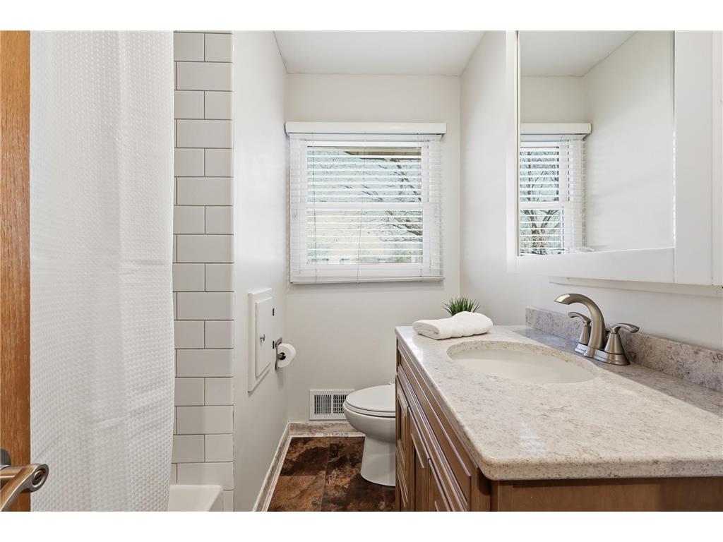 16306 Flagstaff Avenue W Lakeville MN 55068 7041165 image17