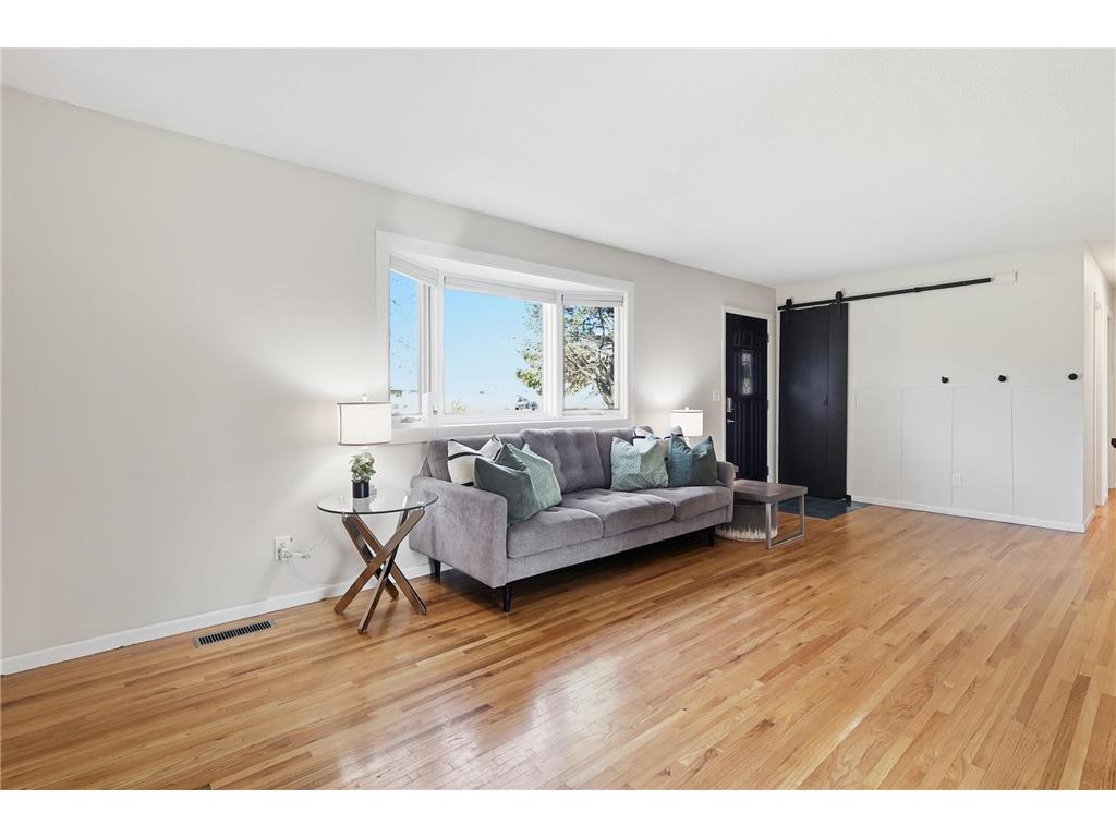 16306 Flagstaff Avenue W Lakeville MN 55068 7041165 image3