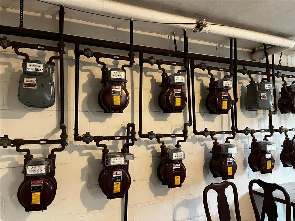 1631 Charles Avenue Saint Paul MN 55104 6739015 image17